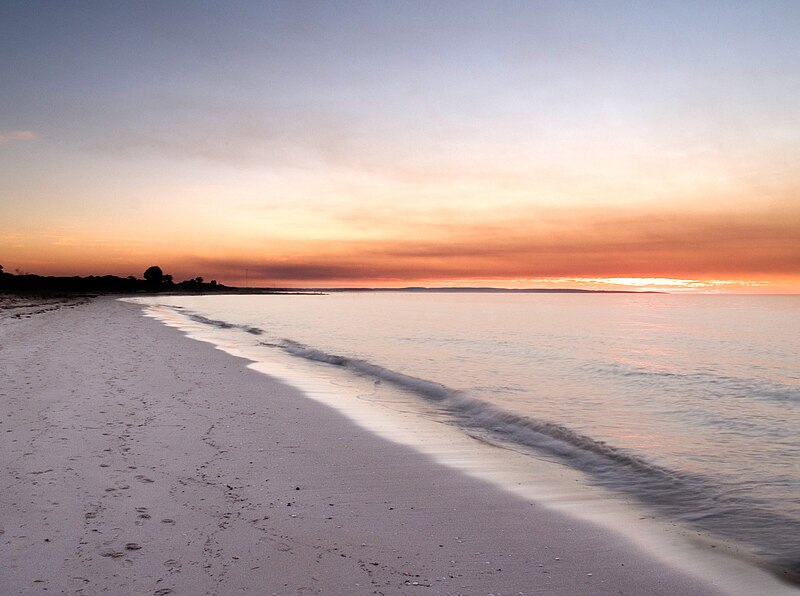 File:Geographe bay sunset hossen27.jpg