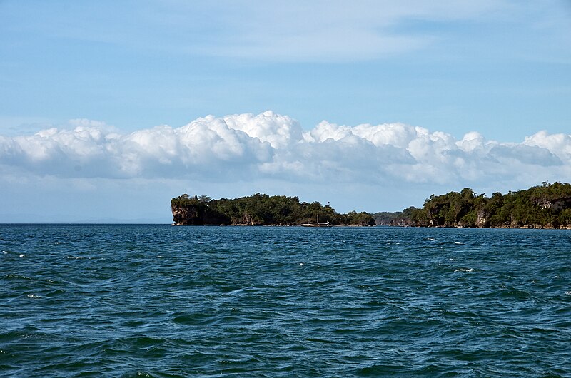 File:Guimaras small islands PH.jpg