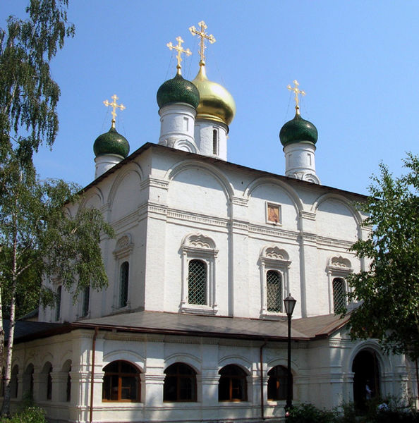 Файл:Sretensky Monastery 3.JPG