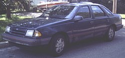 Facelifted 1st-generation Ford Tempo