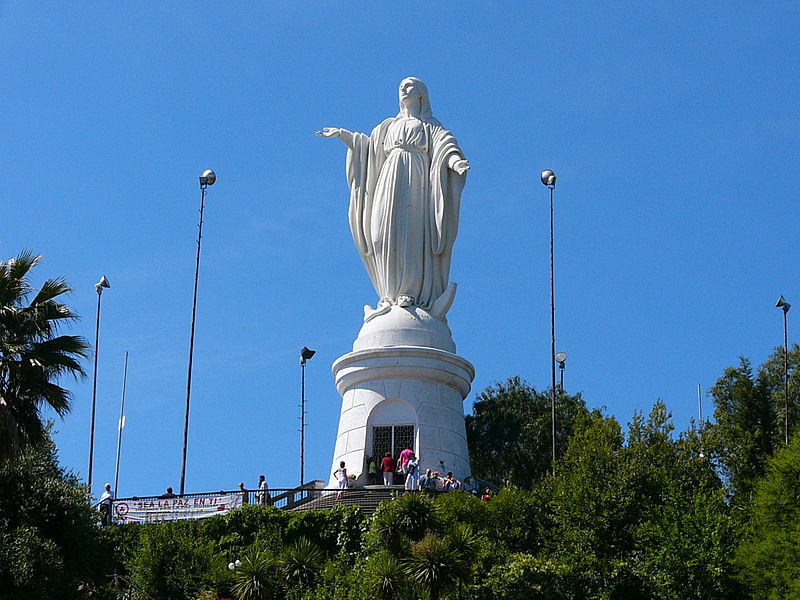 File:Virgen San Cristóbal.JPG