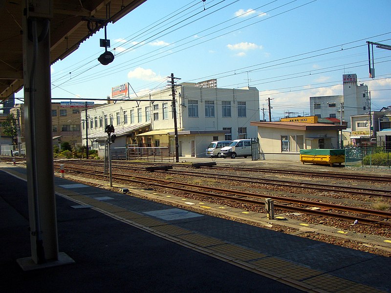 File:南甲府駅 - panoramio.jpg