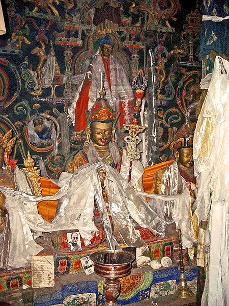 File:Lalung Gompa Guru Rinpoche.jpg