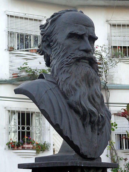 Archivo:León Tolstoi.jpg