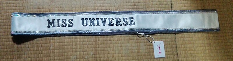 File:Miss Universe Sash.jpg