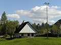 Casa familiar de Prokop Diviš con la "machina meteorologica" a la derecha.