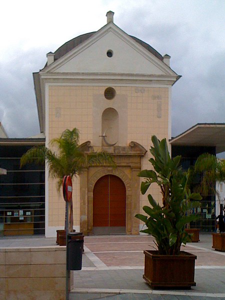 Archivo:Teatro del Carmen.jpg