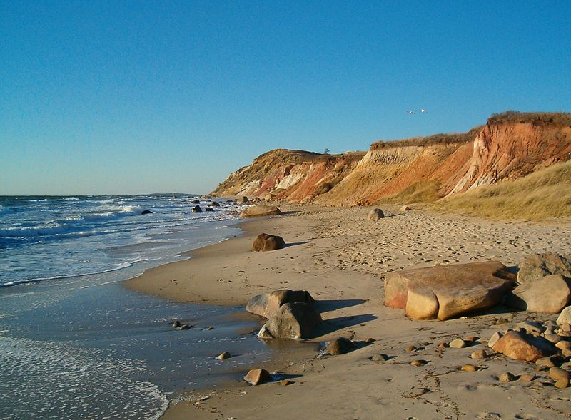 File:Gay head cliffs MV.JPG