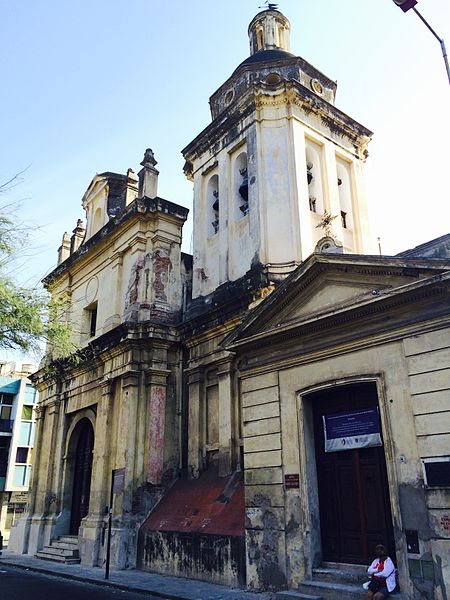 Archivo:Iglesia san roque 2.jpg