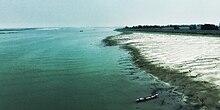 Jamuna Riverside (cropped).jpg