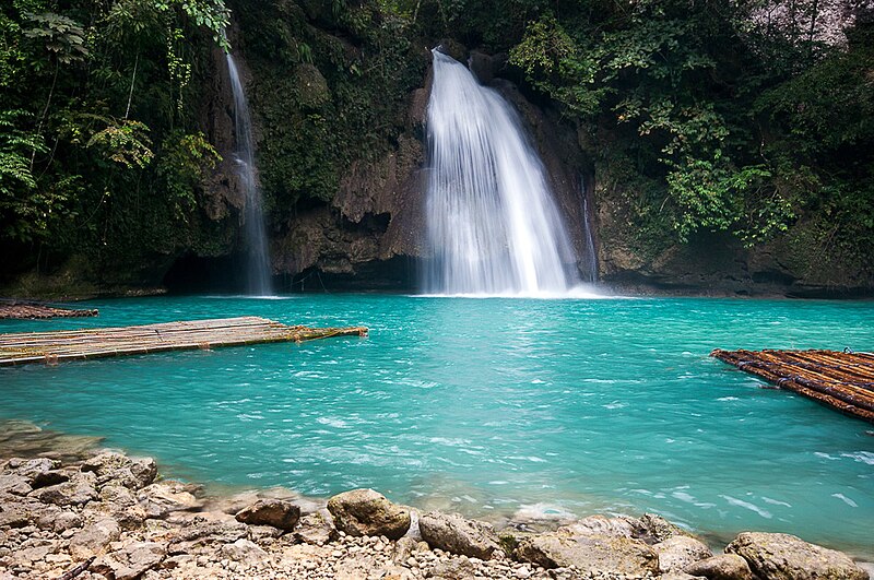 File:Kawasan Falls, Cebu, Philippines1.jpg