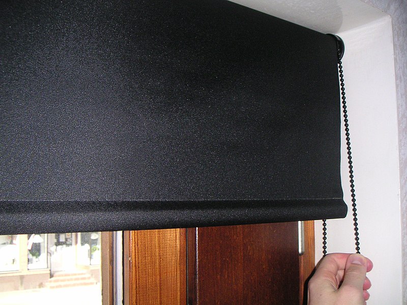 File:Roll-down curtain 2.JPG