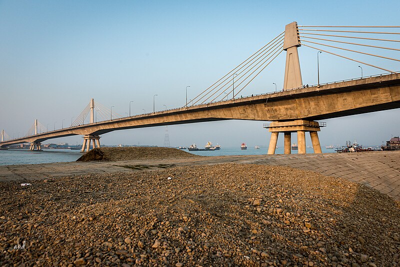 File:Shah Amanat Bridge (19466387081).jpg