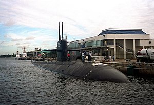 USS Philadelphia (SSN-690)