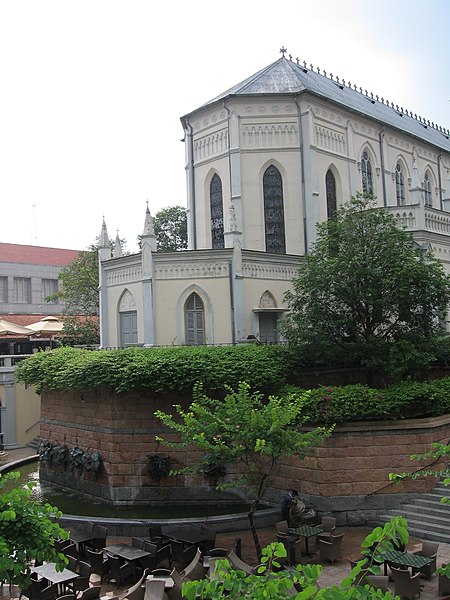 File:CHIJMES 15, Jan 06.JPG