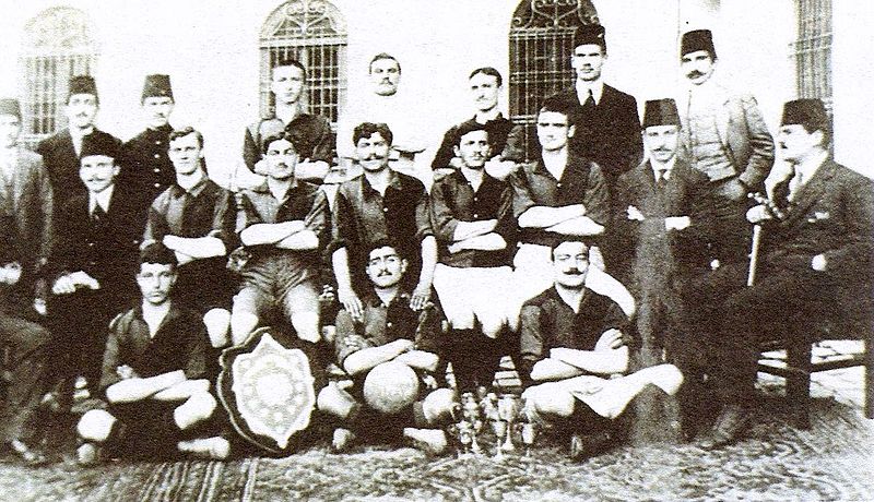 Файл:Galatasaray SK 1910-1911.jpg