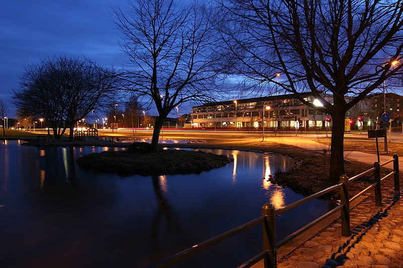 File:Märsta City By Night.jpg