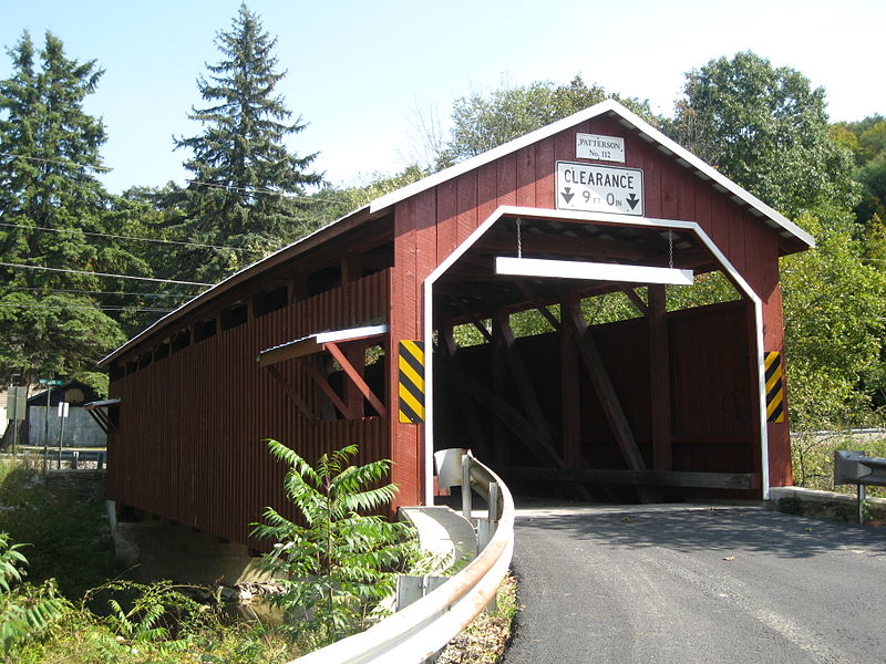 File:Patterson Covered Bridge 2.JPG