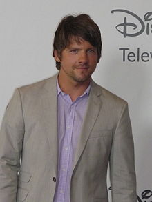 Zachary Knighton 2010.jpg