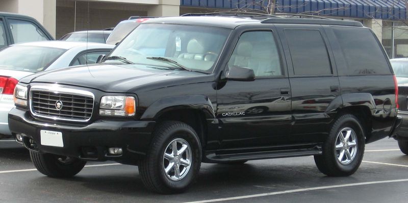 File:1st-Cadillac-Escalade.jpg