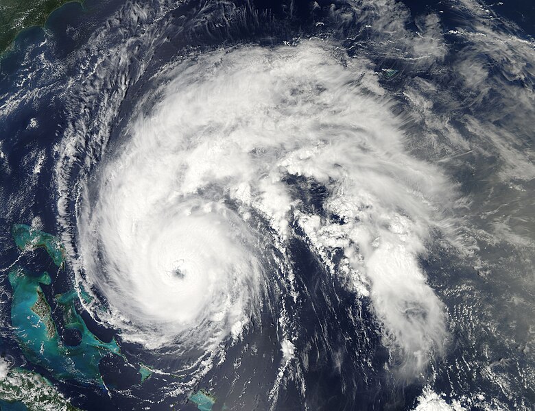 File:Hurricane Earl 2010-09-01 1801Z.jpg