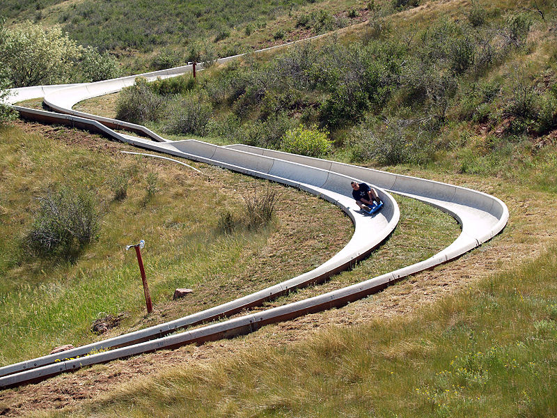 File:Alpine Slide in Golden.jpg