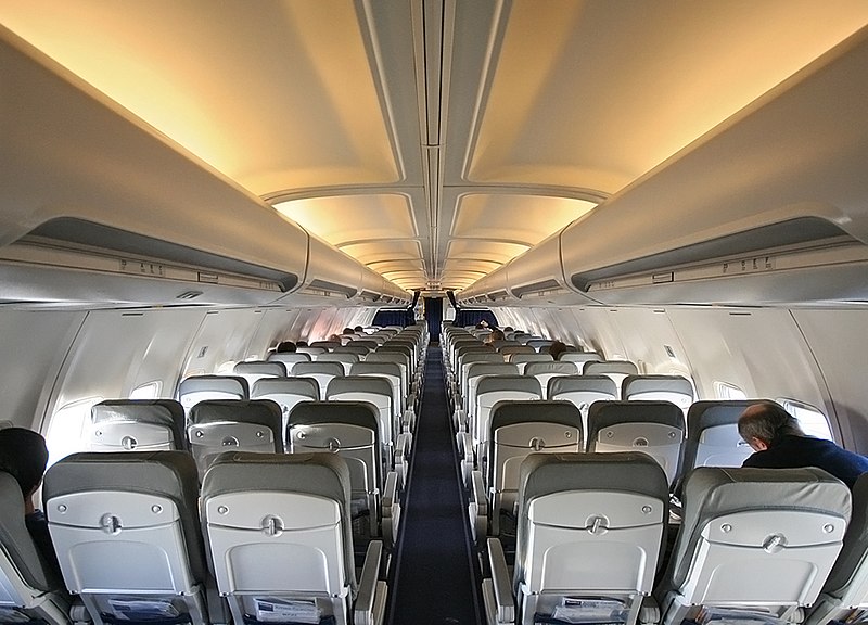 File:Lufthansa 737 interior.jpg