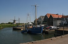 Nieuw-Beijerland haven.jpg