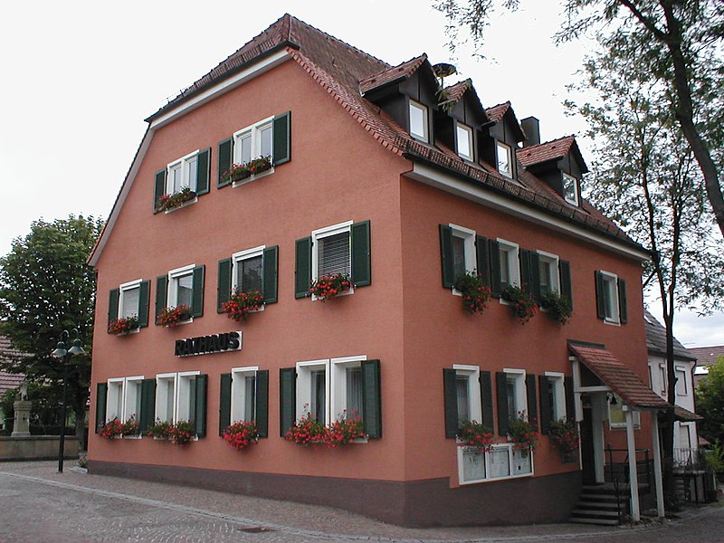 Файл:Untereisesheim-rathaus.JPG