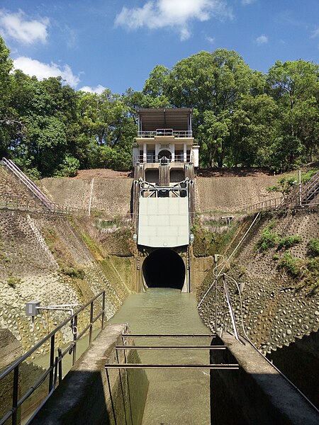 File:烏山嶺引水隧道02.jpg