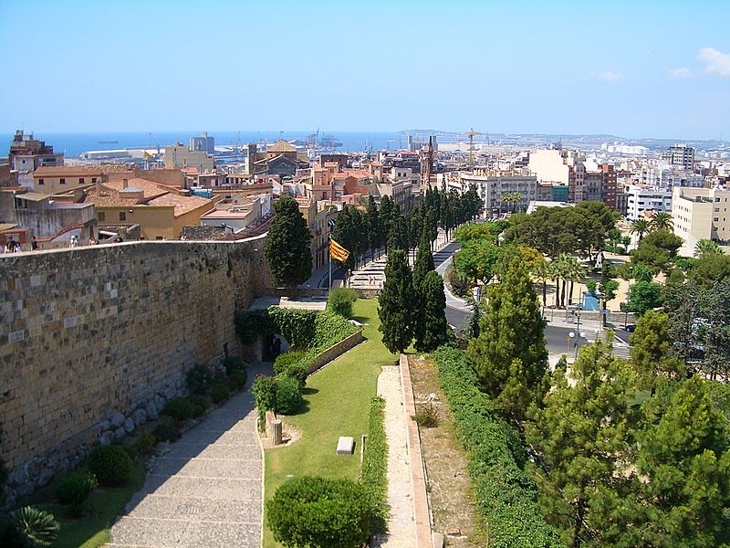 File:E5320-Vista-de-Tarragona.jpg