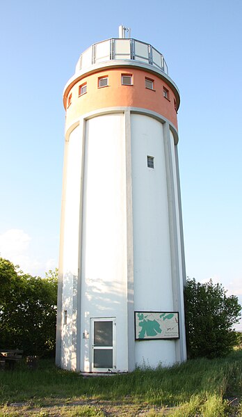 Файл:Henschtal-Sangerhof-Wasserturm-20100524-02.jpeg