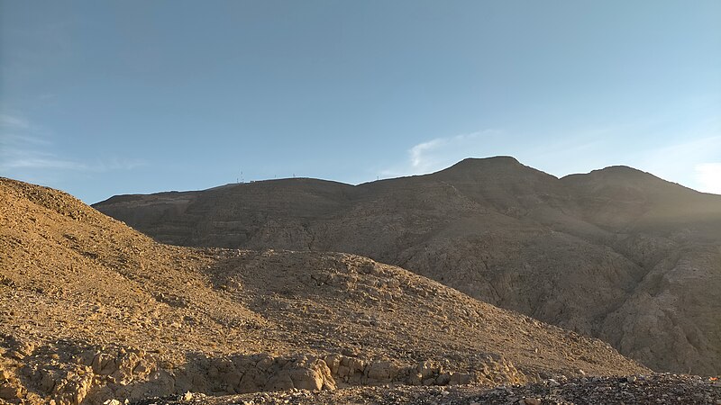 File:Jabal Yibir - 2.jpg