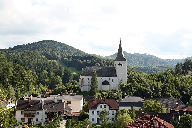 Файл:Kaumberg Kirche.JPG