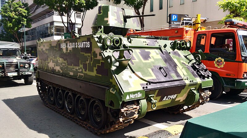 File:Philippine Army M113.jpg