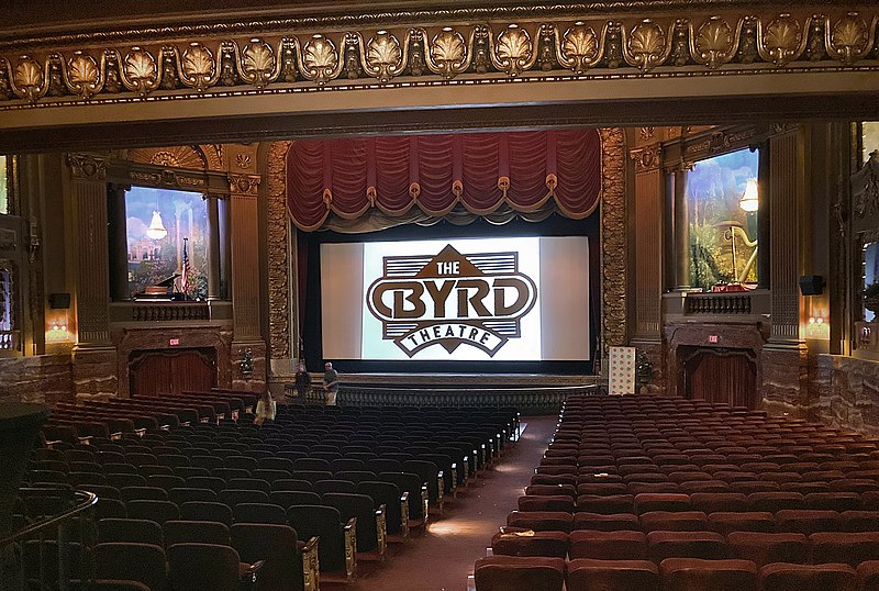 File:Byrd Theatre, Richmond VA.jpg