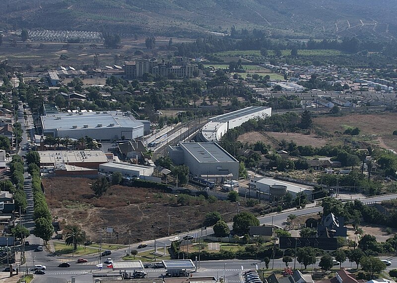 Archivo:EstacionLimache VistaAerea 20240106.jpg