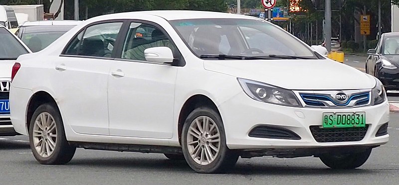 File:2015 BYD e5.jpg