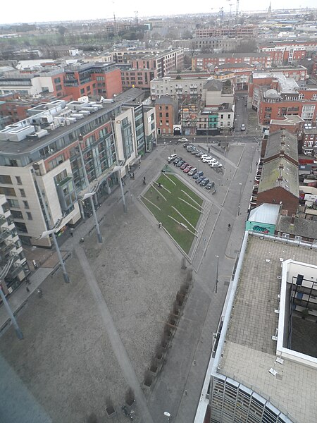 Файл:Smithfield, Dublin view.jpg