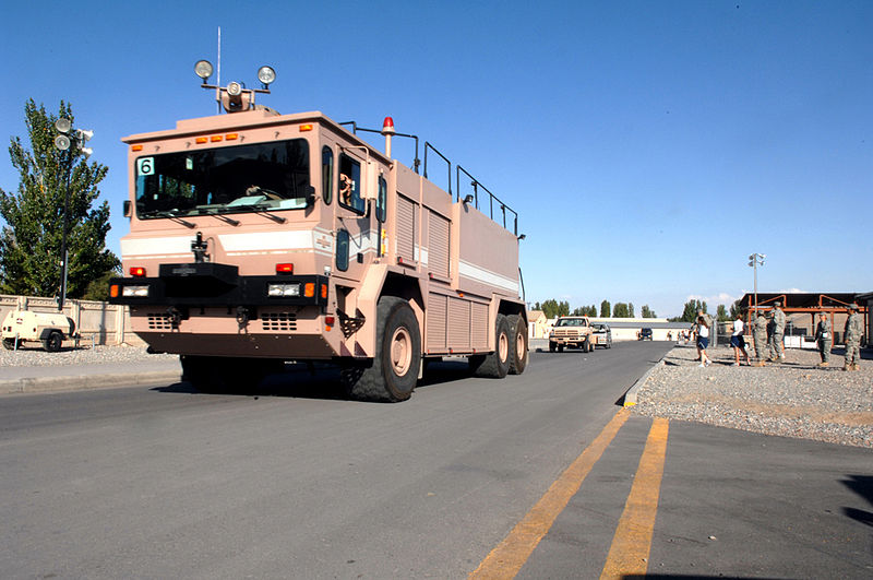 File:Oshkosh T-3000 fire engine.JPG