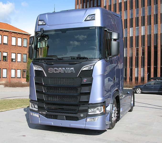 Файл:Scania S730 2.jpg