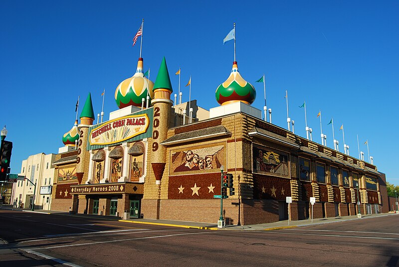 File:CornPalace2008.jpg