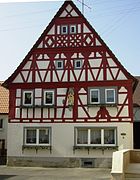 An example of Fachwerk in Franconia (Fränkisches Fachwerk). Image:I, Metzner