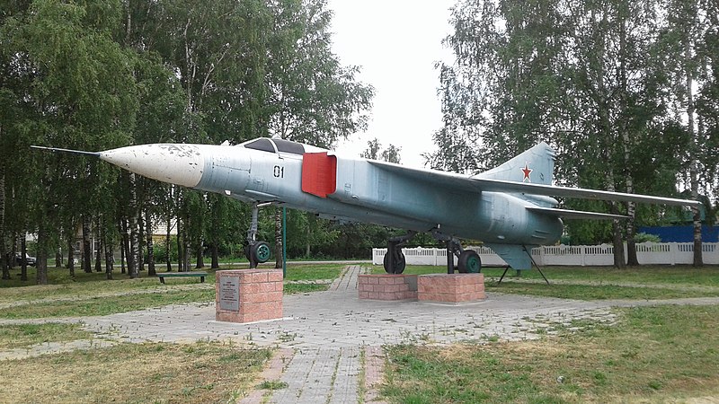 Файл:MiG-23 Putyatino.jpg