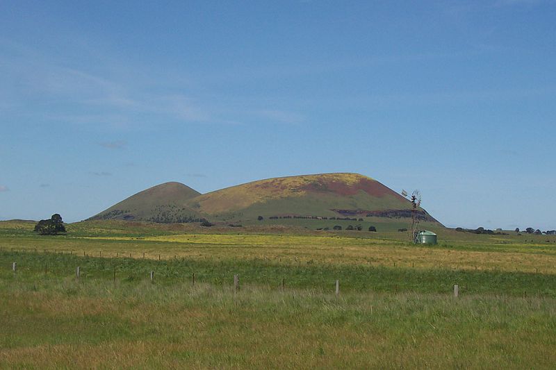 File:Mount Elephant.jpg