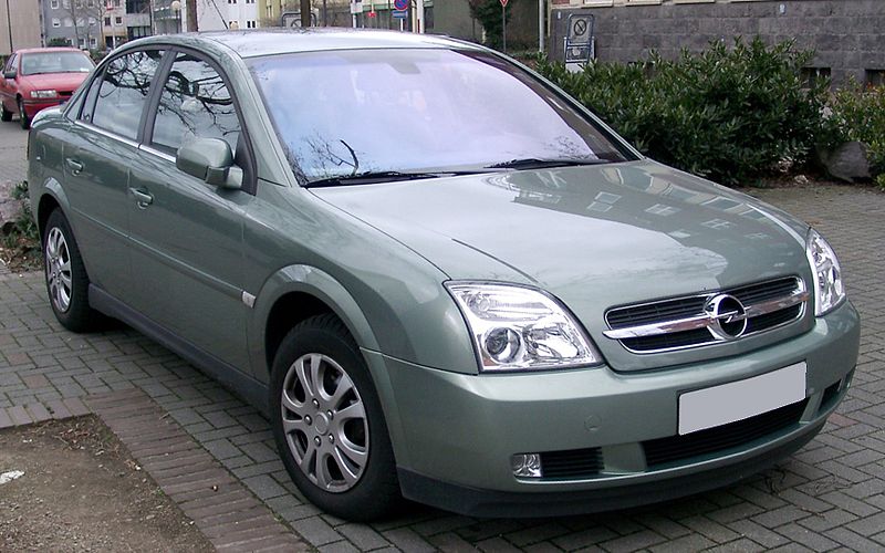 File:Opel Vectra front 20080302.jpg