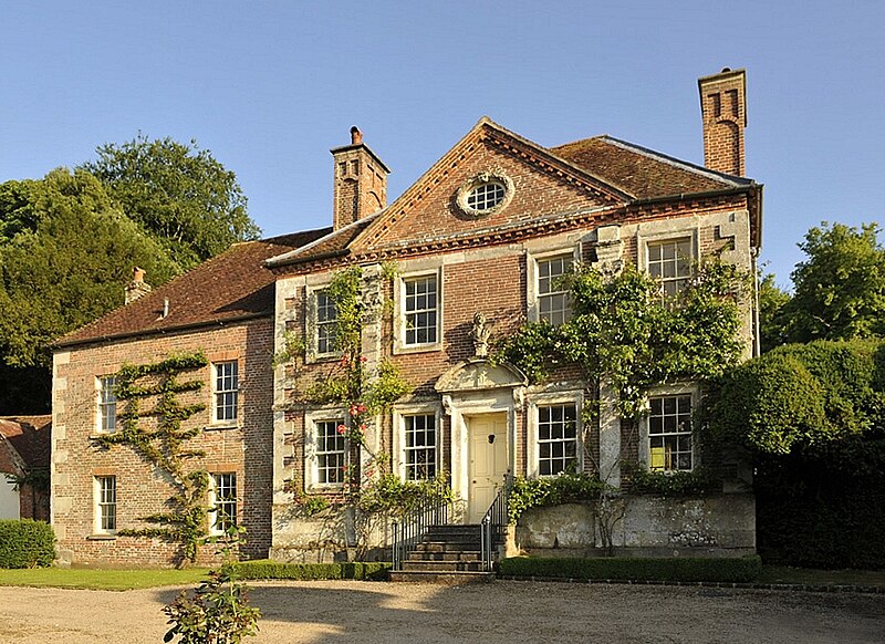 File:Reddish House Broad Chalke.jpg