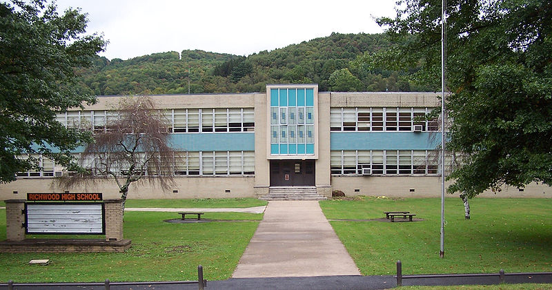 File:RichwoodHighSchool (WV).jpg