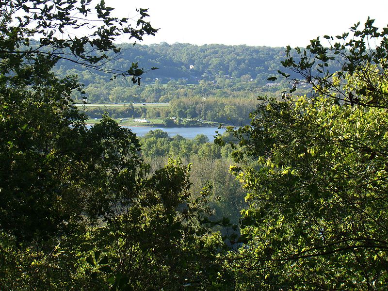 File:ShawneeMidView.JPG