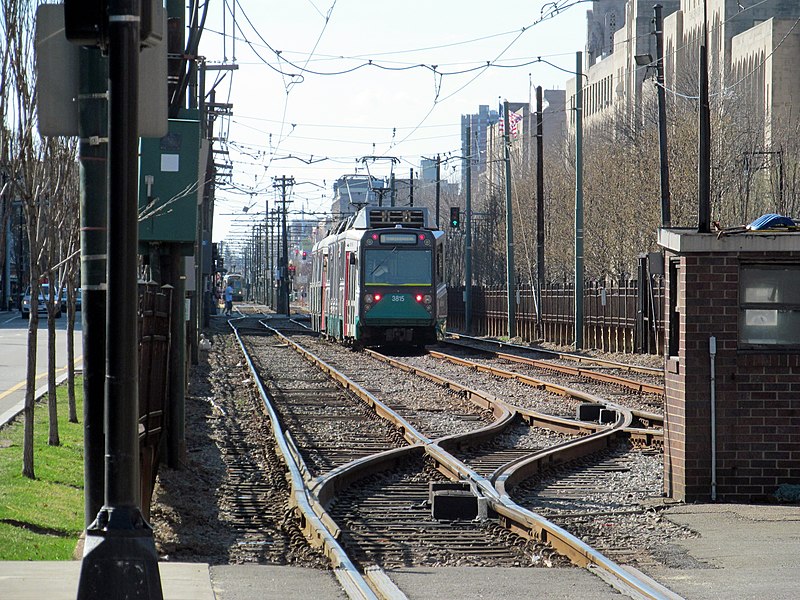 File:Blandford pocket track.JPG